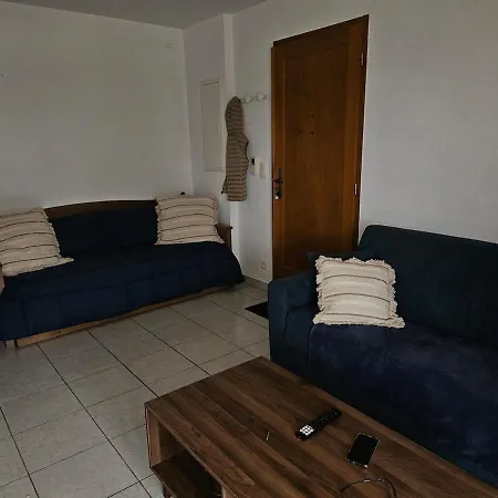 Grand T2 A Deux Pas De La Lozari *