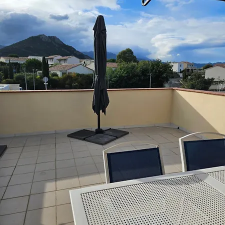 Appartamento Grand T2 A Deux Pas De La Lozari